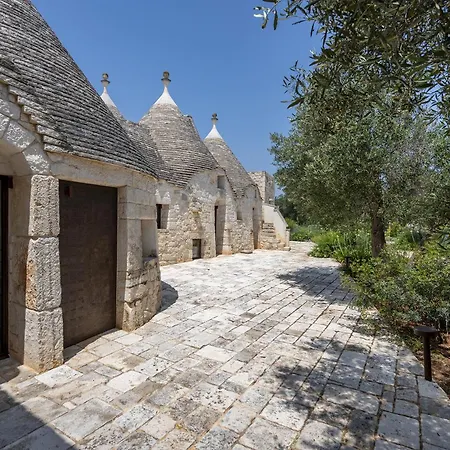 Andara Dimora Dei Trulli, A Sanctuary Of Timeless Luxury In The Itria Valley Villa